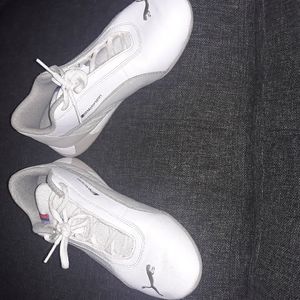 Puma Men Sneakers Size 5.5